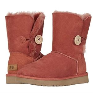 NWT Ugg Bailey Button Boots - Terracotta